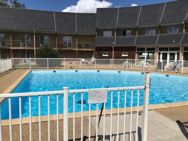Appartement Normandie Avec Jardin เอคโมวิลล์ ภายนอก รูปภาพ