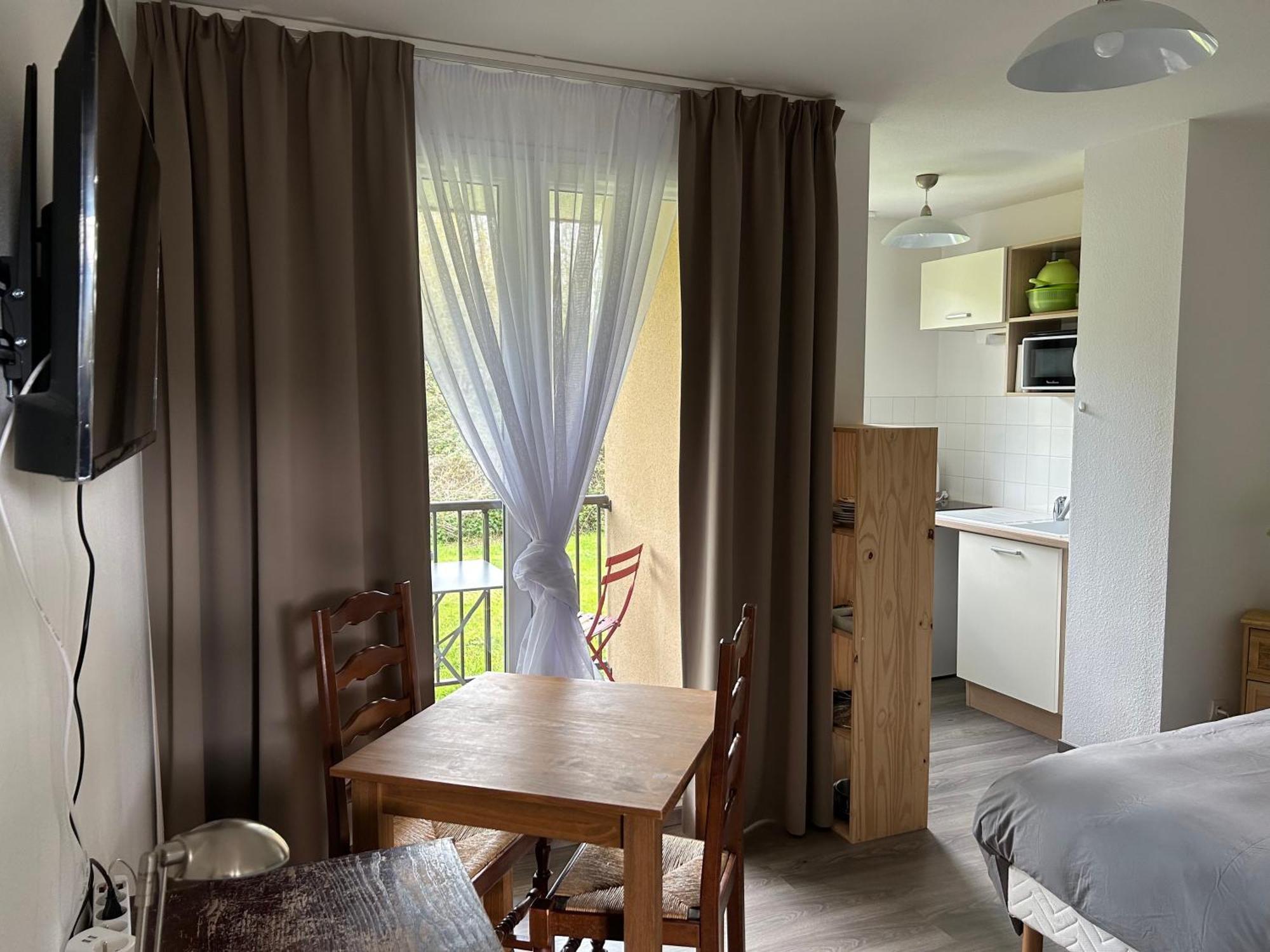 Appartement Normandie Avec Jardin เอคโมวิลล์ ภายนอก รูปภาพ